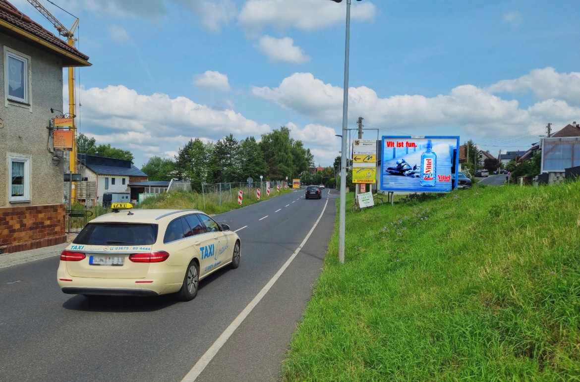 Coburger Str/geg. Gutsweg (WE rts)