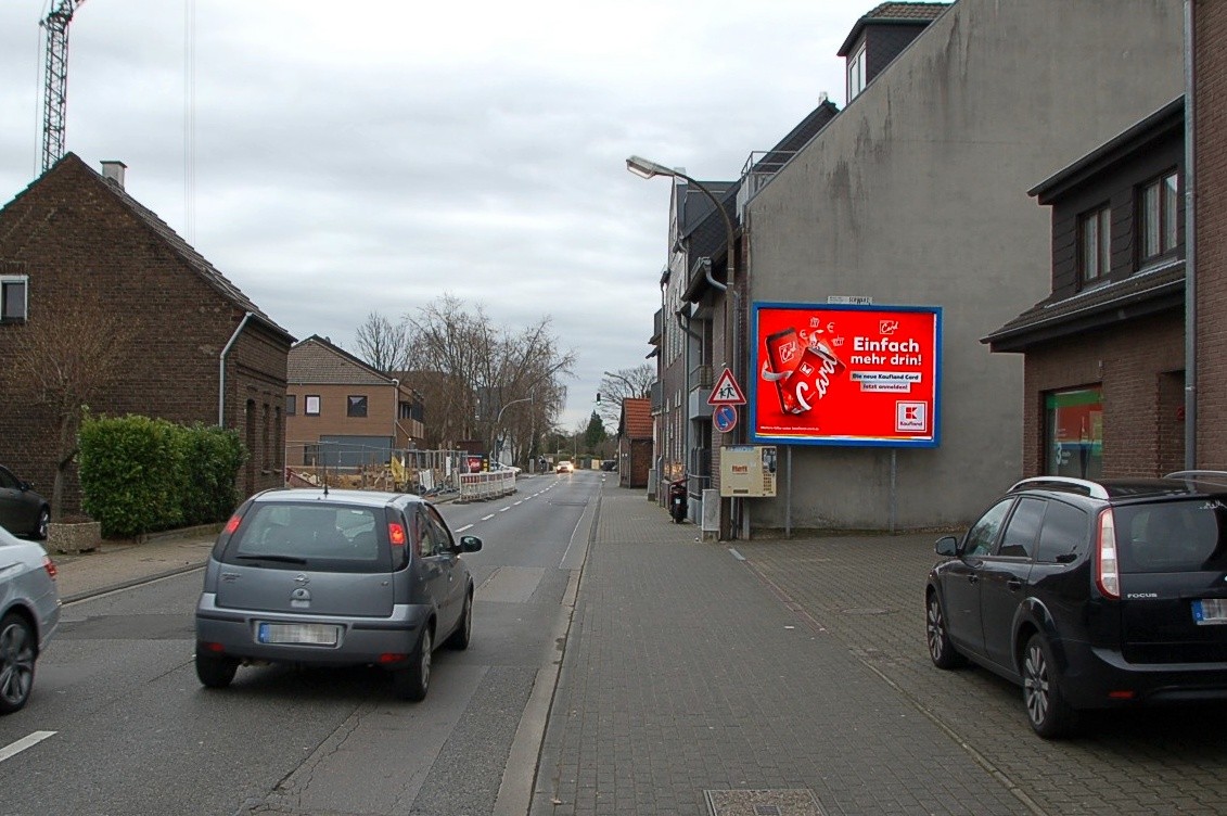 Orrer Str. 20/Zufahrt Rewe (quer)