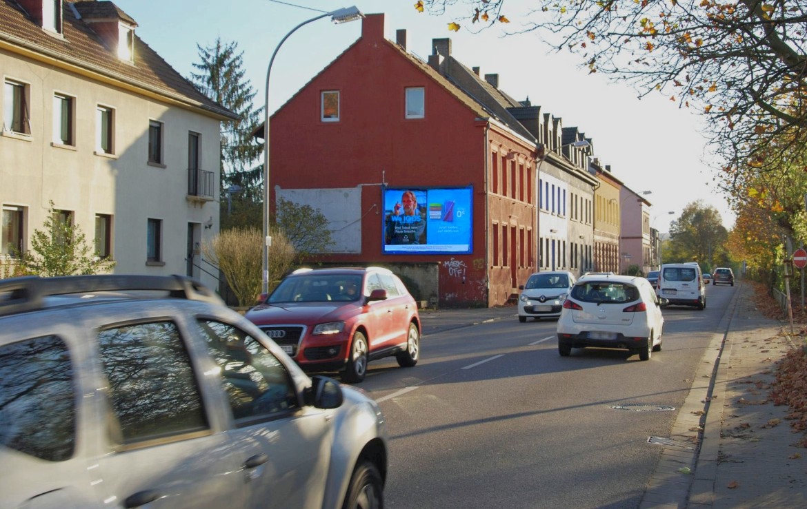 Saargemünder Str. 11/B 51/quer am Giebel (Brebach-Fechingen)