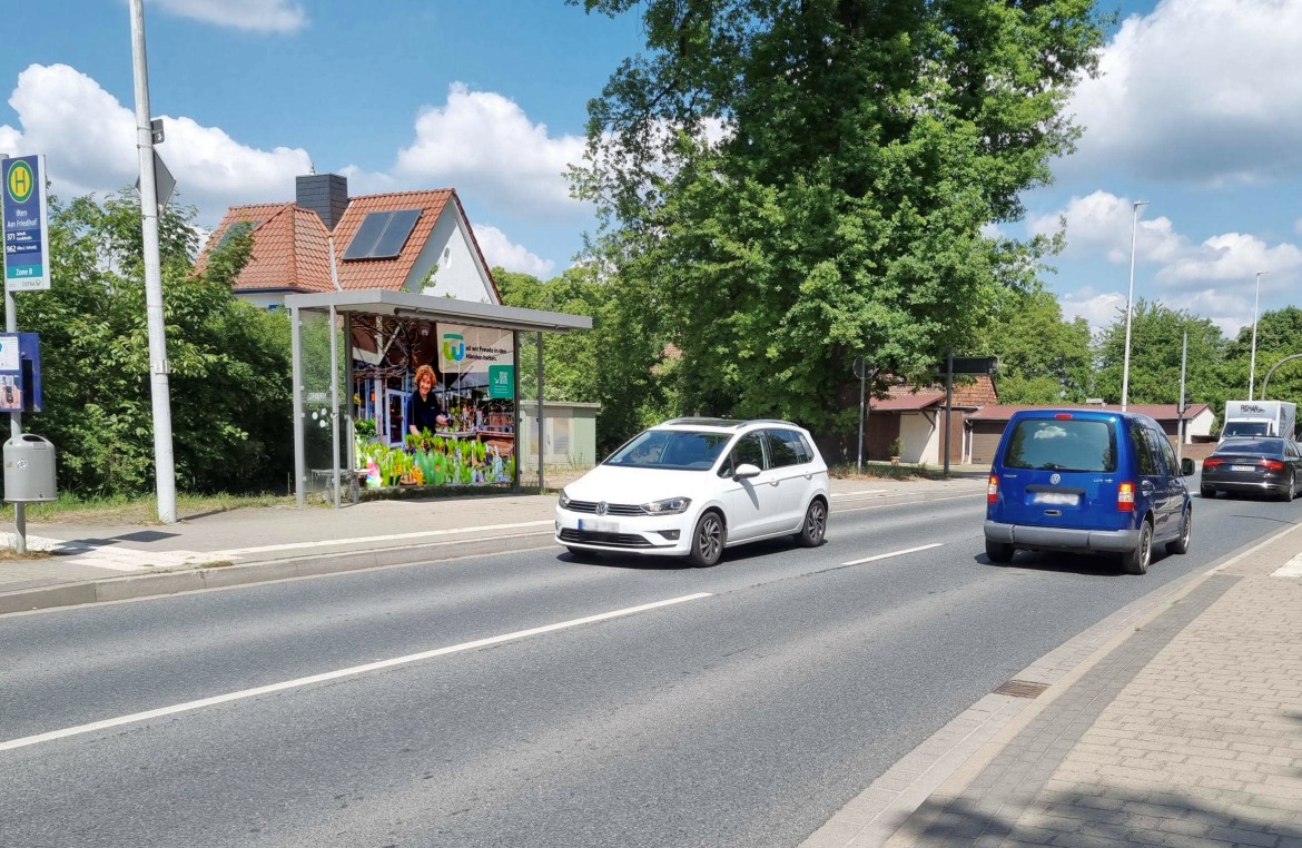 Sehnder Str./B 65/Bus-Hts Am Friedhof/Westseite/WH  (Ilten)