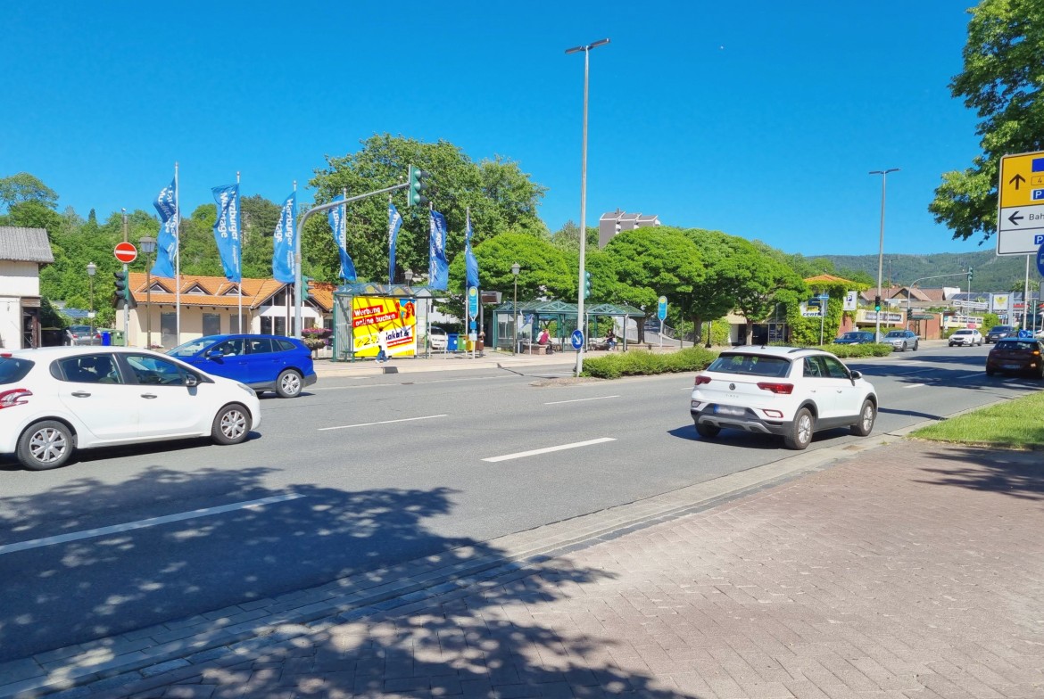 Herzog-Julius-Strasse/Bahnhof/Zufahrt E-center  (WH)