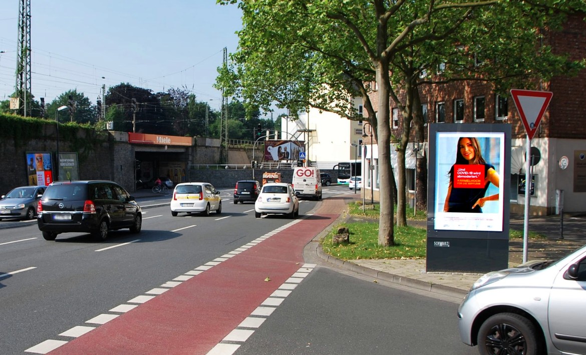 Stohlmannplatz/Kökerstr (Sicht Kökerstr)