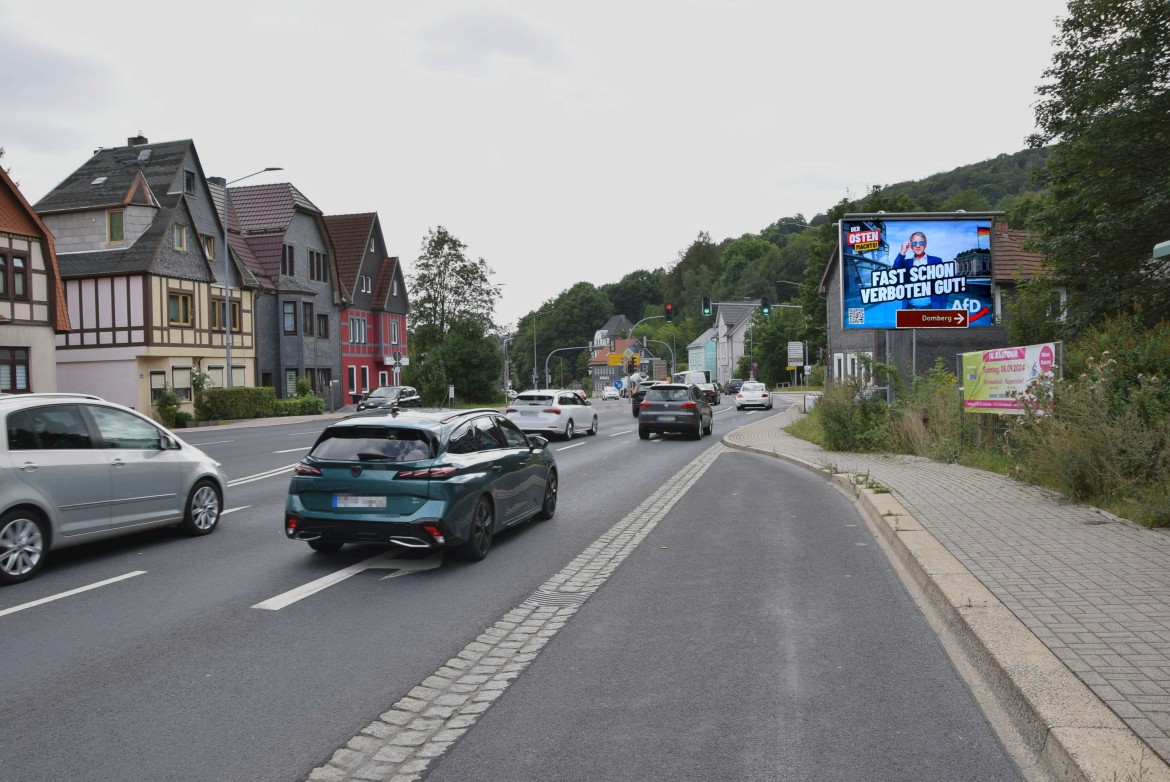 Gothaer Str/nh. Harzgasse/WE rts (City-Star)