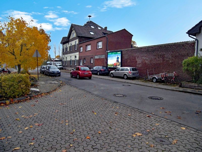 Bruckstr  96/Bahnhofstr