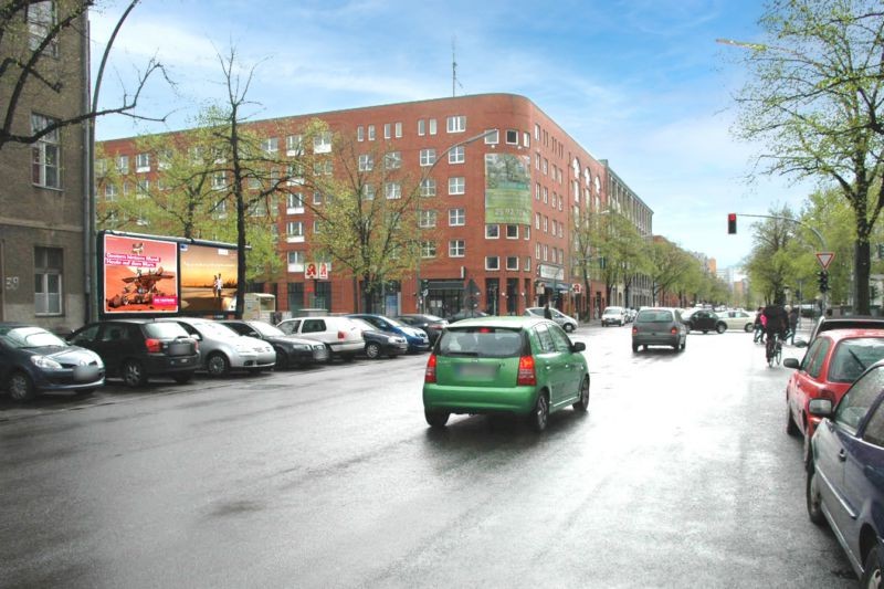 Axel-Springer-Str 39 re/Oranienstr/Hst Axel-Springer-Str