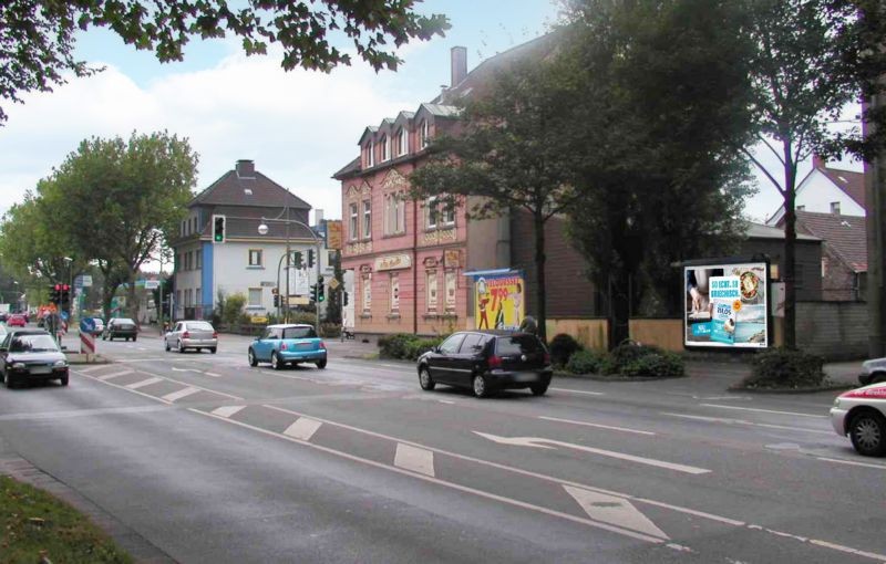 Bochumer Str   3/Berghäuser Str