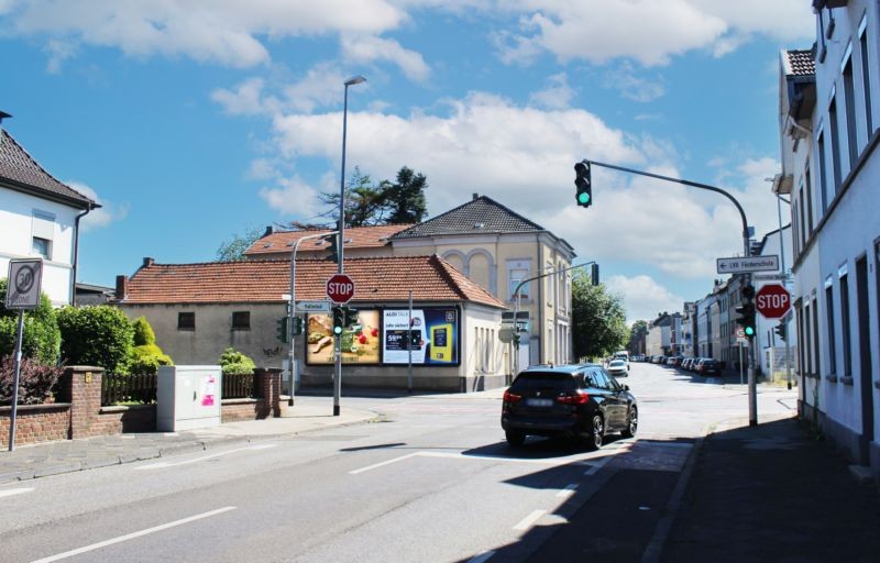 Max-Reger-Str/Stadtwaldstr 21
