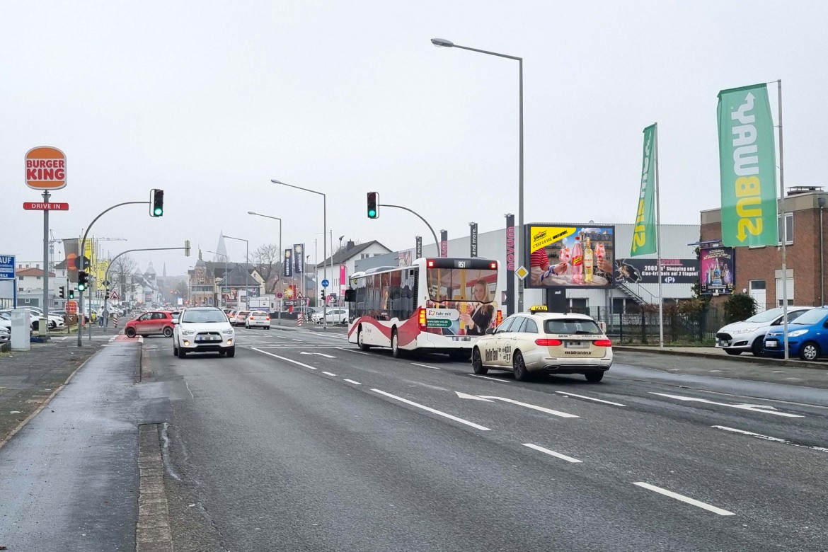 Detmolder Straße/Pfälzer Weg 13 ew