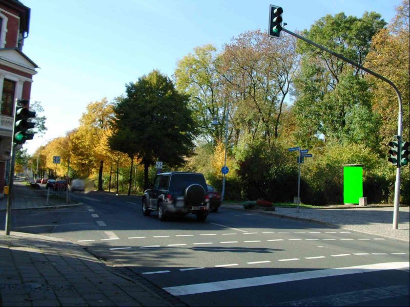 Ernst-Th?lmann-Str./ Bahnhof