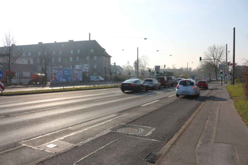 Gladbecker Str. (B 224)  / Vogelheimer Str. 108 re.