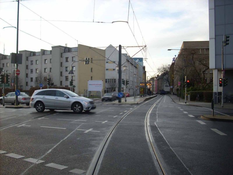 H?ninger Weg  / Am Vorgebirgstor 43 RS
