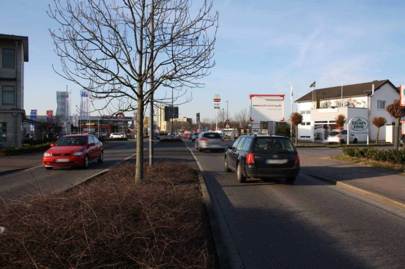 L?becker Str. 8  VS