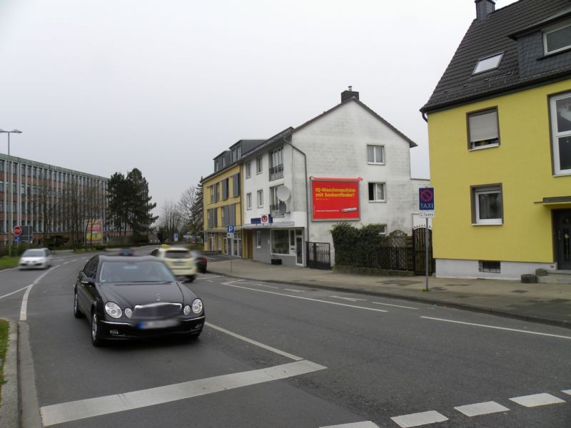 H?seler Platz 3 (B 227)  geg. Ratinger Str. quer