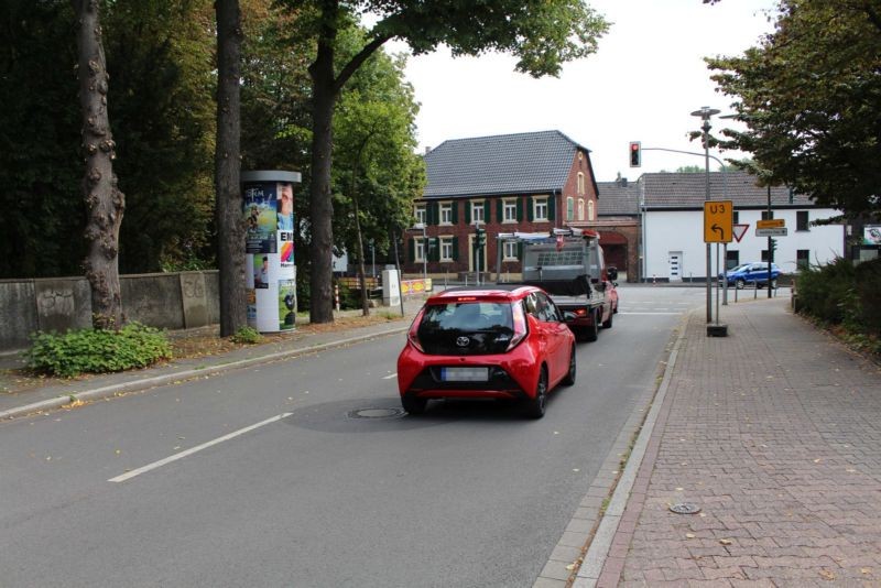 Am Alten Rhein 2a hinter Urdenbacher Dorfstr.