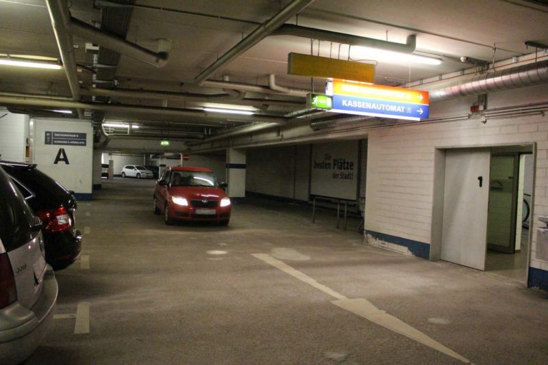 Friedrich-K?nigstr. 21  / EKZ-Lauterbogen / Sto. 3