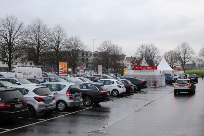 Babenhauser Str. 20  / Rewe Sto. 1 / Si. Eing.