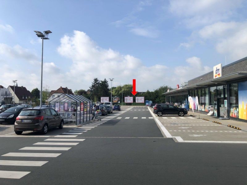 L?hner Str. 315  / geg. Eing. re.