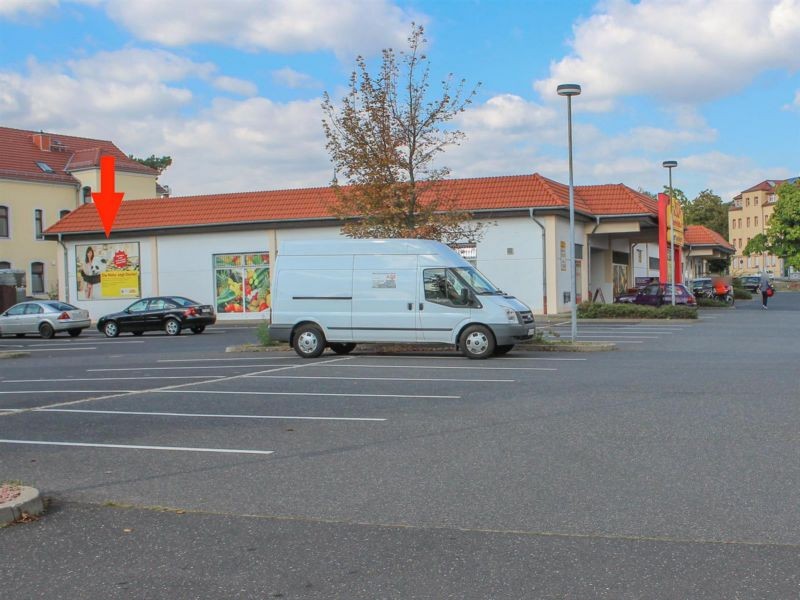 Ferdinandstr.   2 li./Eing. Netto