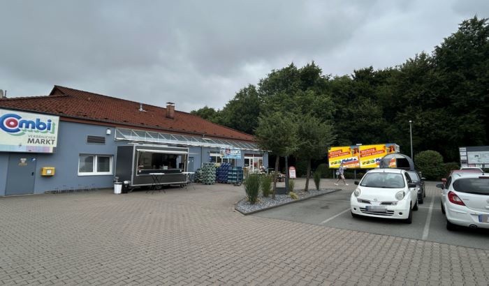 Osnabrücker Str. 269 / Eing. Combi
