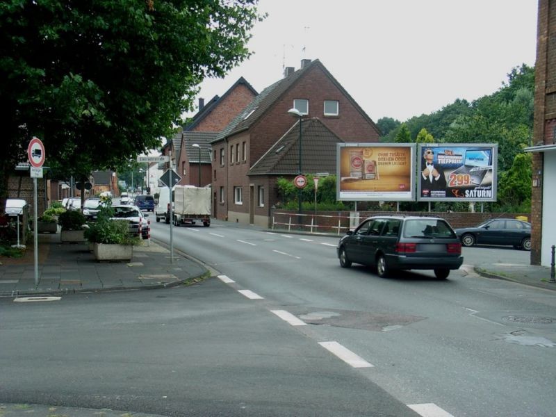 Heerstr. 48/Am Schloßpark re. quer