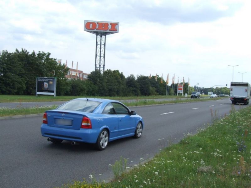 Werner-Seelenbinder-Str. li.geg. Leverk.Str.We.li.