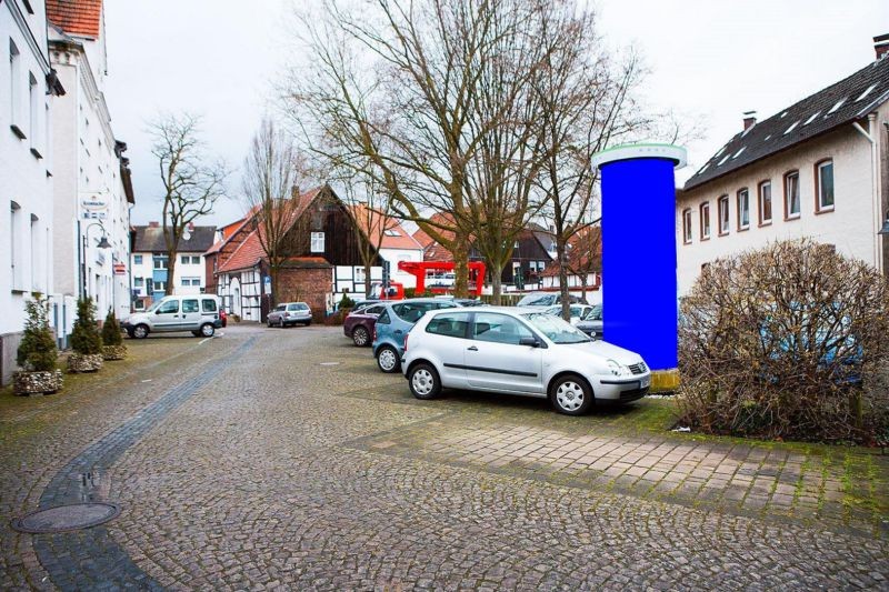 Neuhäuser Kirchstr.  17/Am Ringgraben/We.li.