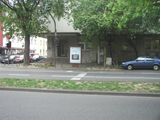 Kaiser-Karl-Ring  59/Dorotheenstr.