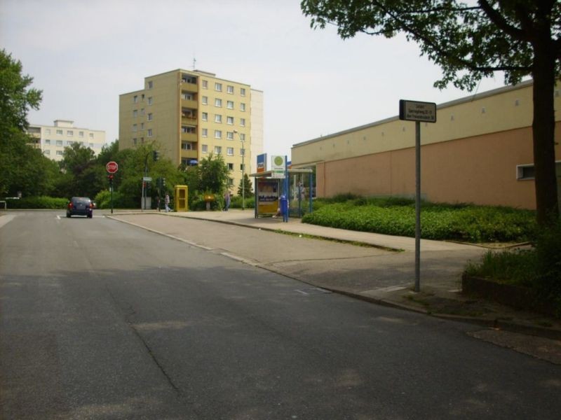 Ofterdingenstr./Spervogelweg/We.re.