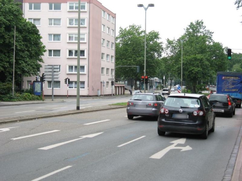 Overwegstr. 47 re./Munckelstr./We.li.