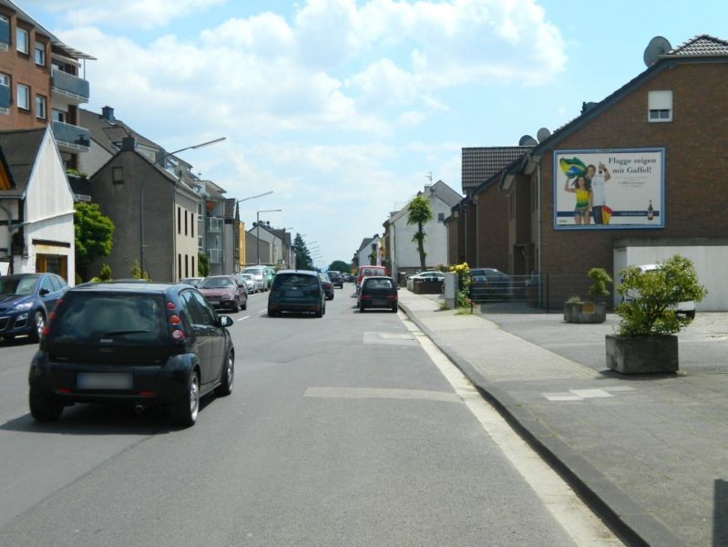 Frankfurter Str. 151a re. quer B8