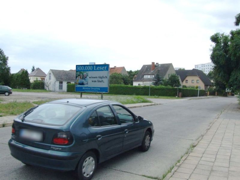 Helbigstr. Nh. Bahnüberg. RS