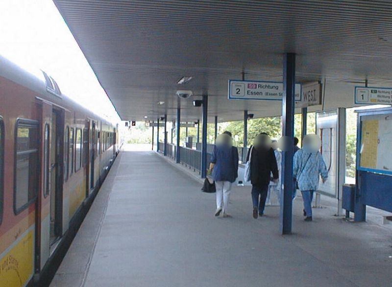 S-Bf West, Bstg., Gleis 2, 2. Sto.
