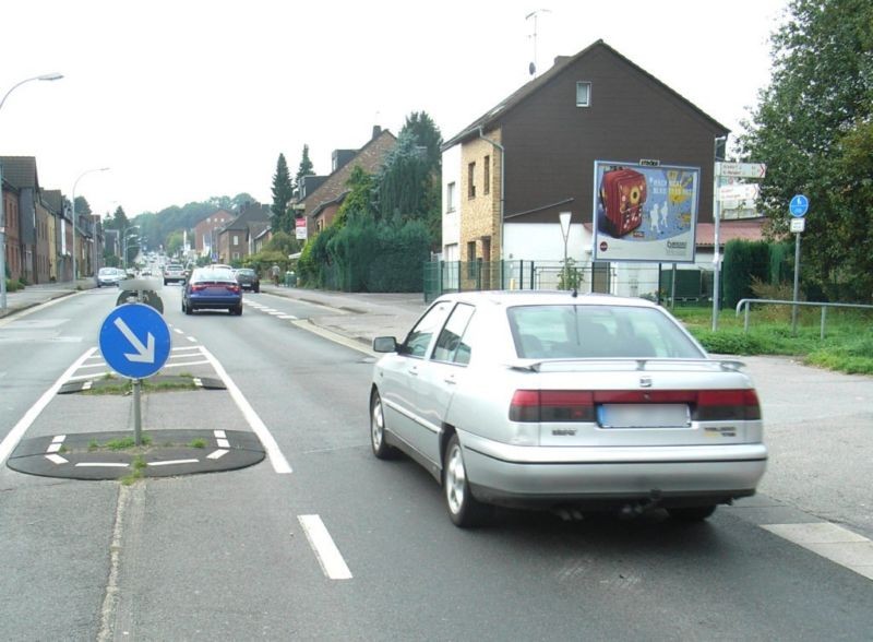 Jülicher Str.  97 quer Nh. Penny/We.re.