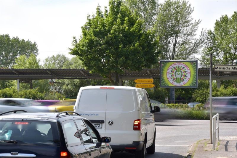 Märkische Allee geg. Raoul-Wallenberg-Str. CS
