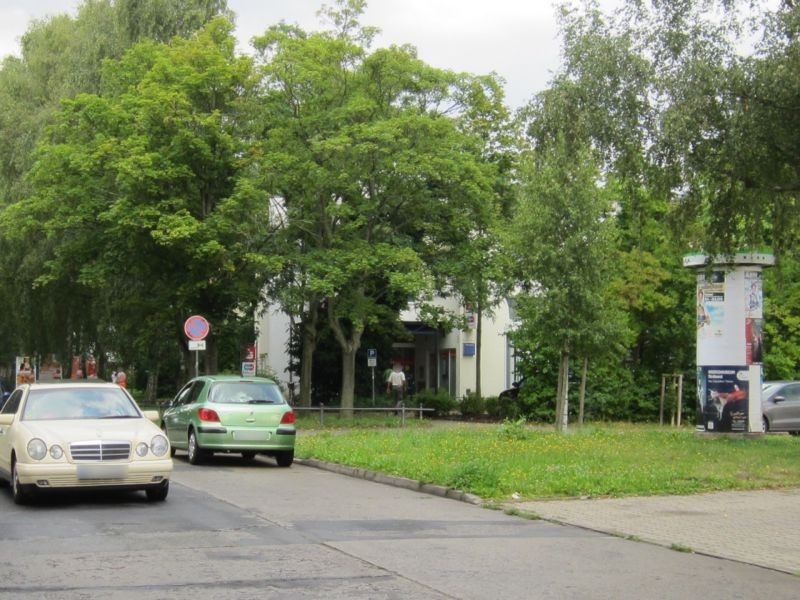 Kleine Parower Str./R.-Virchow-Str.