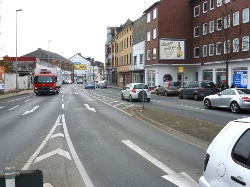 Odenkirchener Str. 126/B59 & B230 re. quer