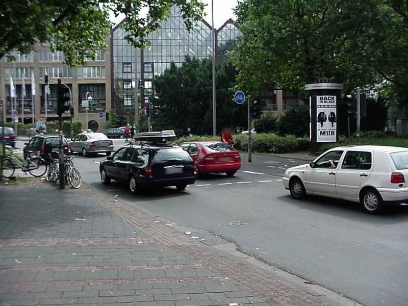 Heumarkt/Zuf. Deutzer Brücke