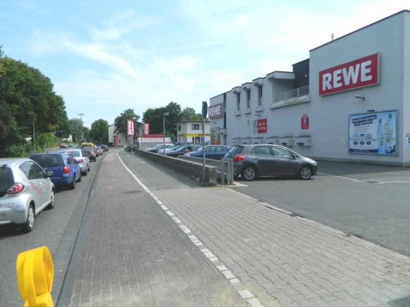Humboldtstr.  131 (REWE Si.Einf.)