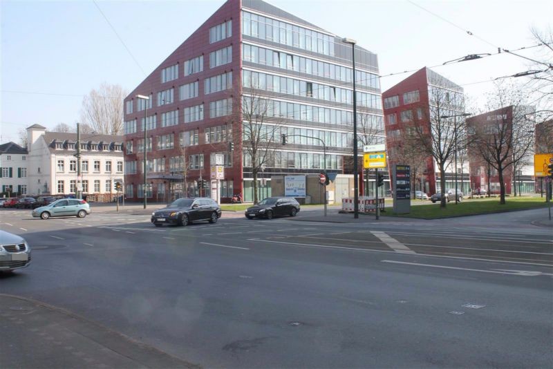 Grafenberger Allee geg. Simrockstr.