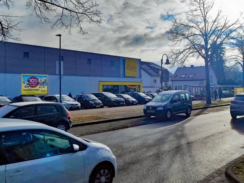 Bielefelder Str.  26 li. neb. Eing. Netto