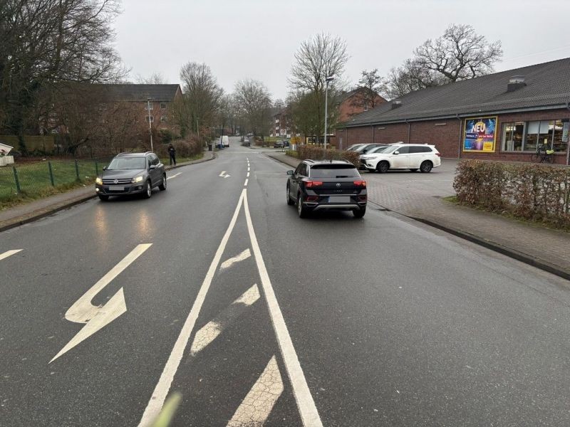 Loger Str.  24/li. v. Eing. Netto
