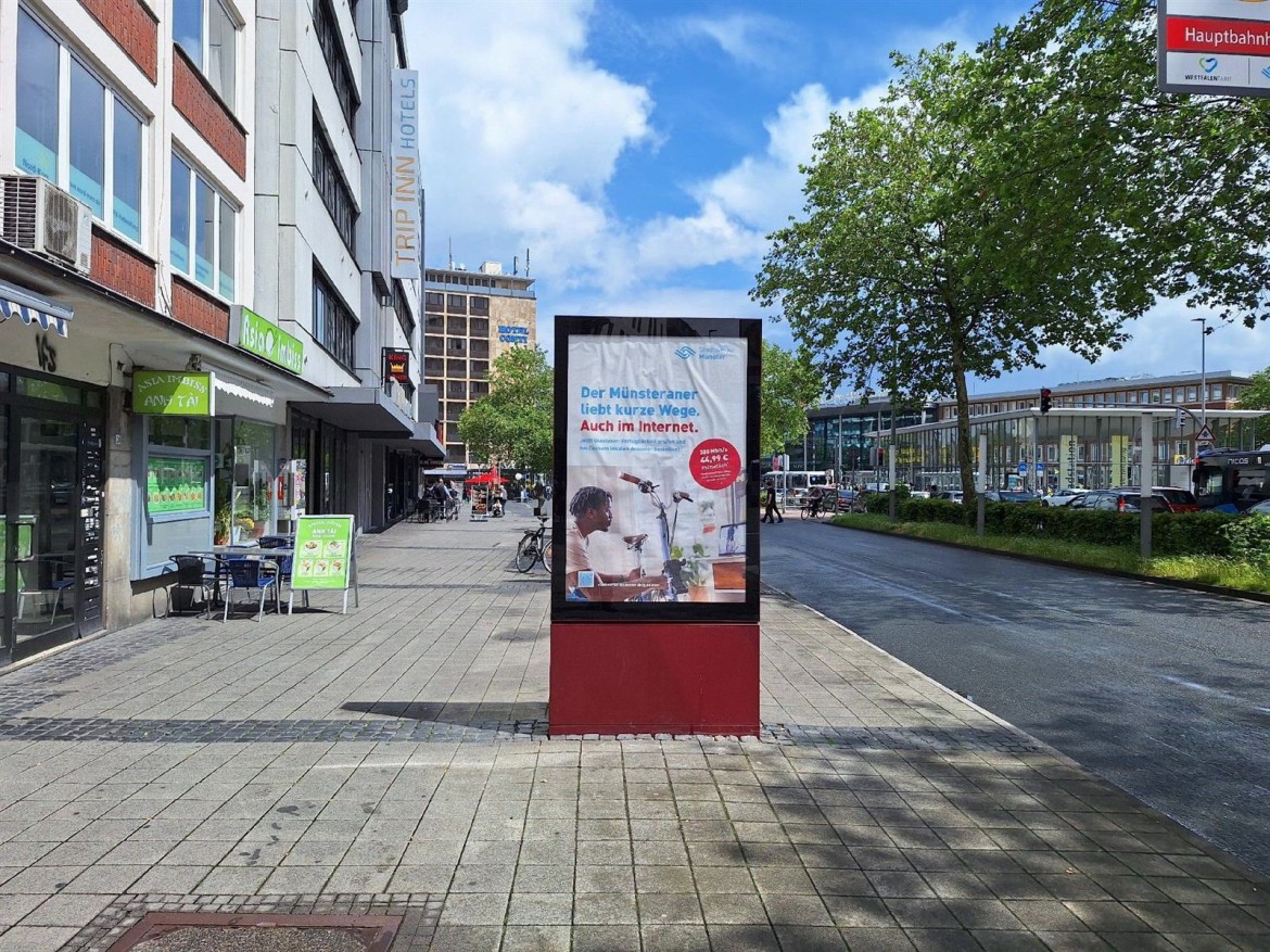 Berliner Platz 30/Nh. Herwarthstr./We.li.